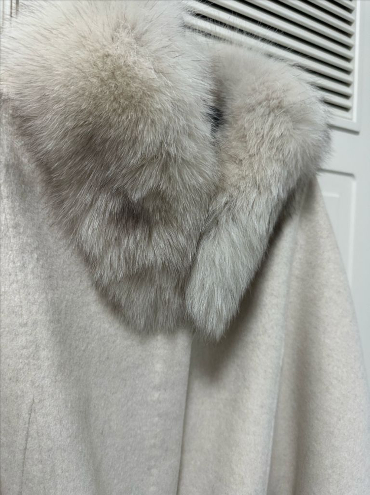 문트 케이프 폭스코트 정가 49--1