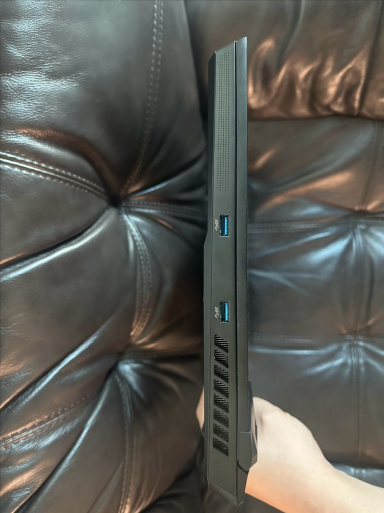 MSI Vector GP77 13V / Intel i9-13900H / RTX4070 게이밍 노트북--3