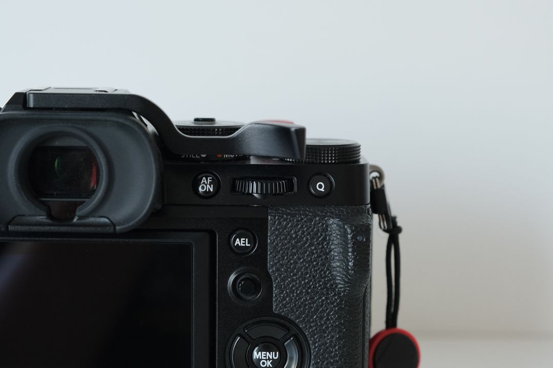 후지필름 X-T5, 배터리 2, 그립, 박스풀 이미지