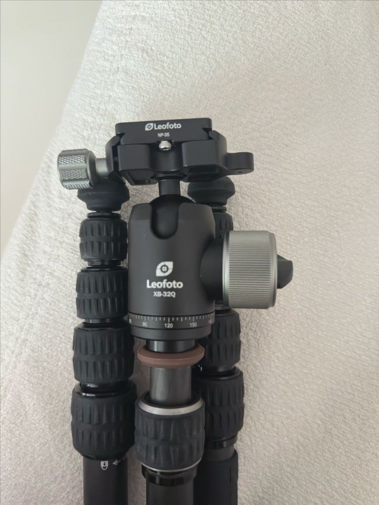 레오포토 LX-225CT 삼각대 XB-32Q 볼헤드(새상품)--2