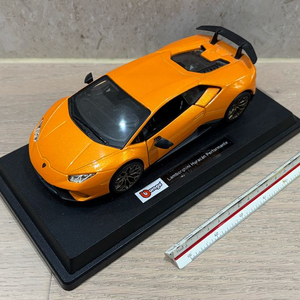 람보르기니 우라칸 다이캐스트 모형 장난감