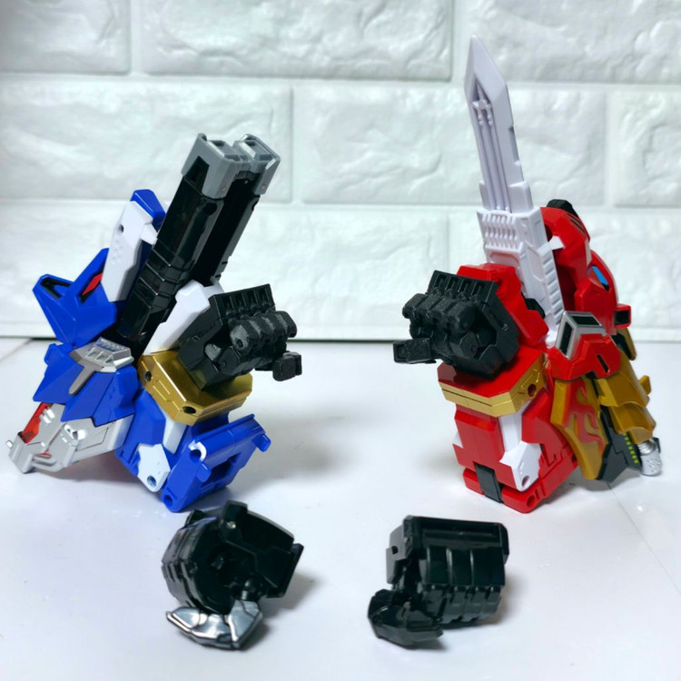 메탈카드봇 전용 전지가동손 (그랑블루레온)--1