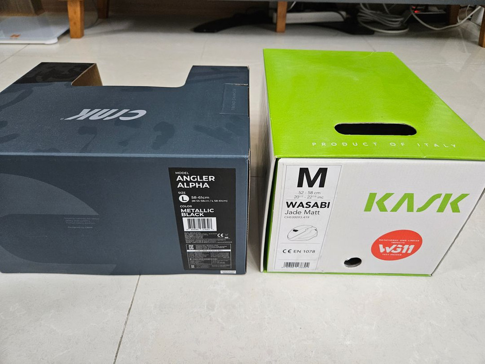 리파인드8 OCTA 시마노 울테그라 di2 펄크림 카본 휠셋 (안데스 메탈/ M) 팝니다.(미사용 용품포함)--8