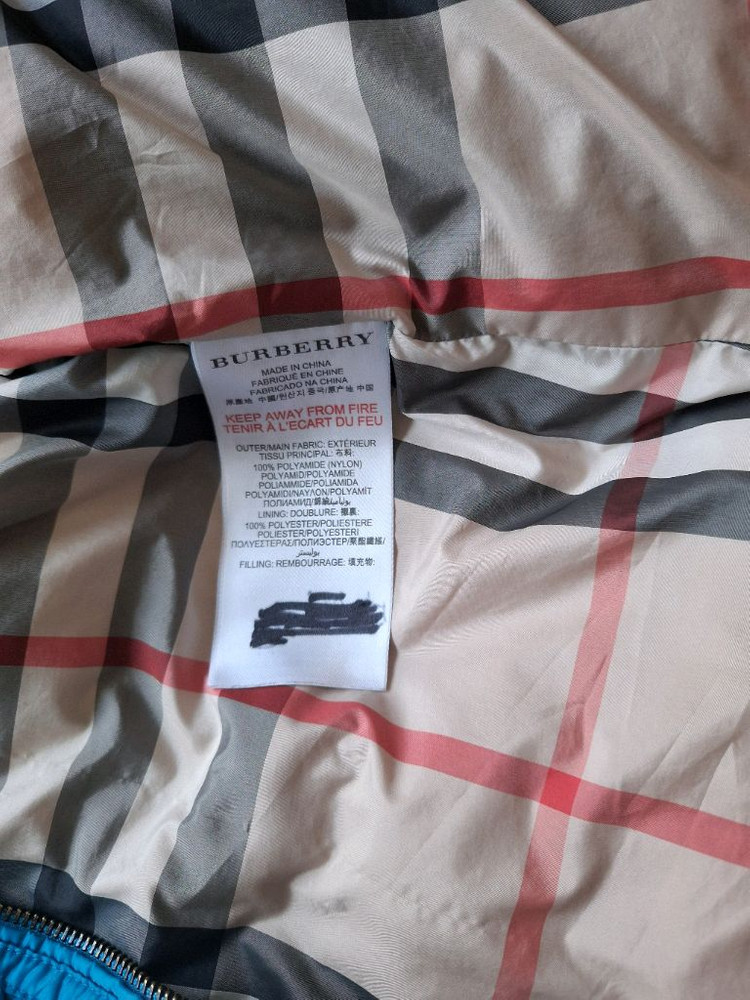 버버리 키즈 경량 패딩점퍼 14Y--2