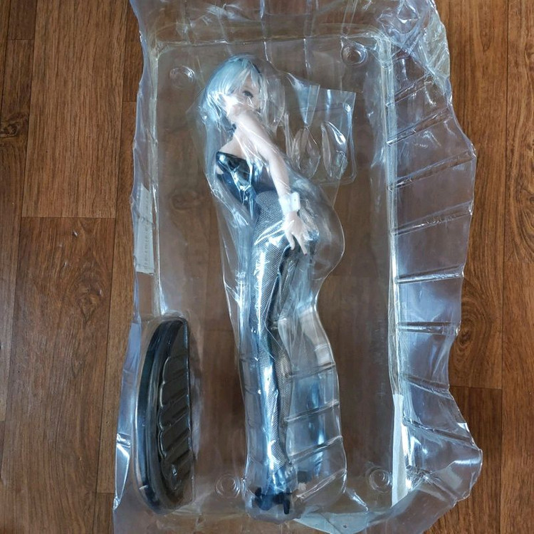 미개봉 새제품 1/4 42cm 미소녀 피규어--7