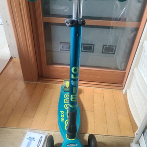 마이크로 맥시 디럭스 폴더블 led 킥보드 아쿠아 블루