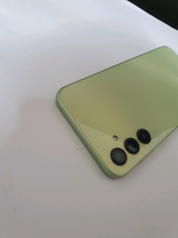 갤럭시A24 아주깨끗 128기가--2