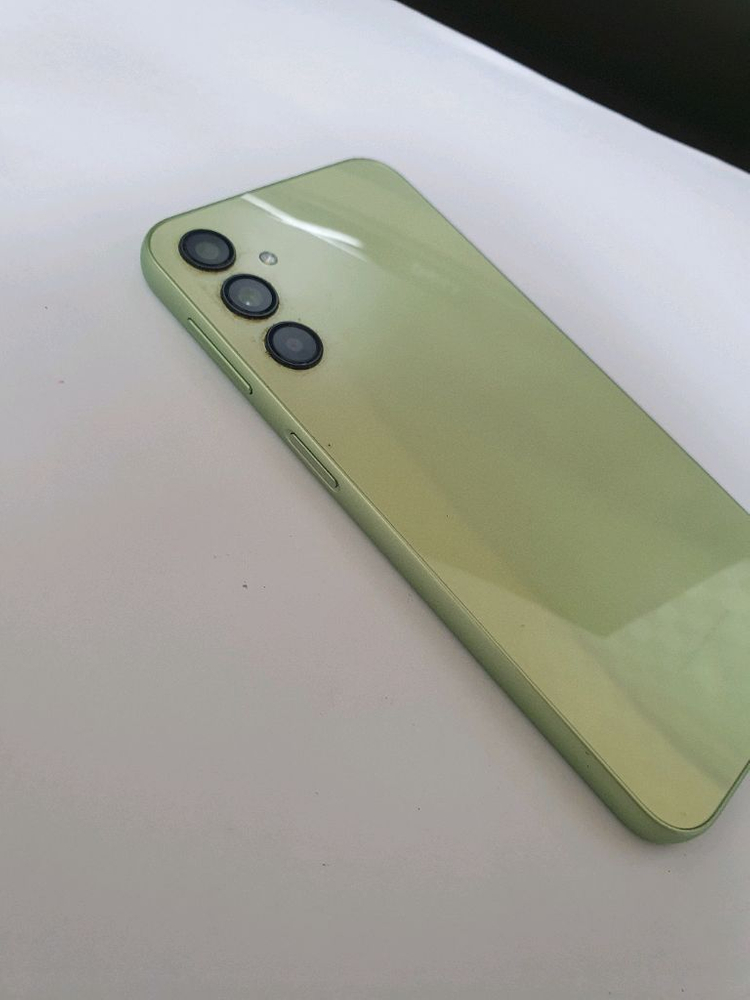 갤럭시A24 아주깨끗 128기가--3