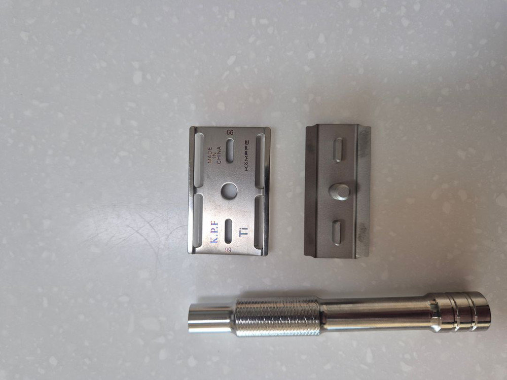 면도기 몇 개 팝니다. 안전면도기, 클래식면도기 이미지