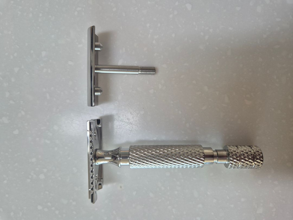 면도기 몇 개 팝니다. 안전면도기, 클래식면도기 이미지