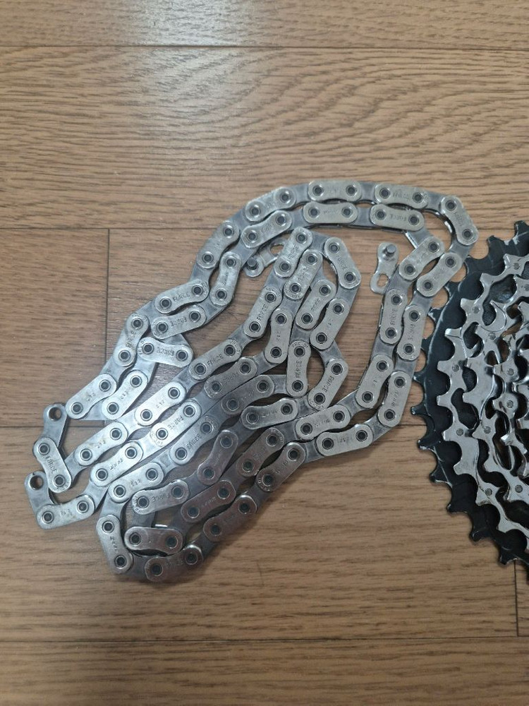 스램 포스 12단 스프라켓, 체인 판매합니다.--3