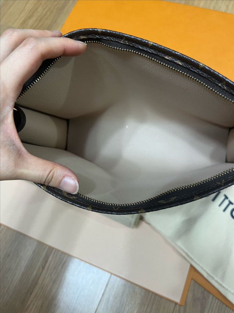 루이비통 토일렛 26--5