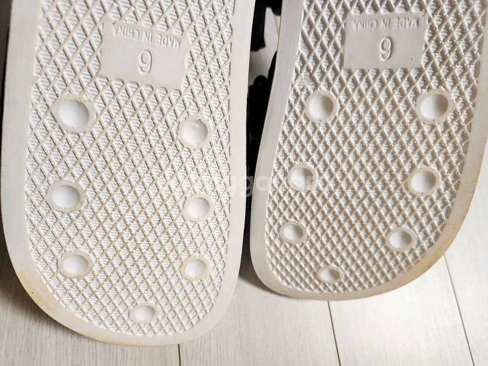 아디다스 아딜렛 샌들 2.0 사이즈245바닥면 오염외에는 새거처럼 깨끗해요^^--4