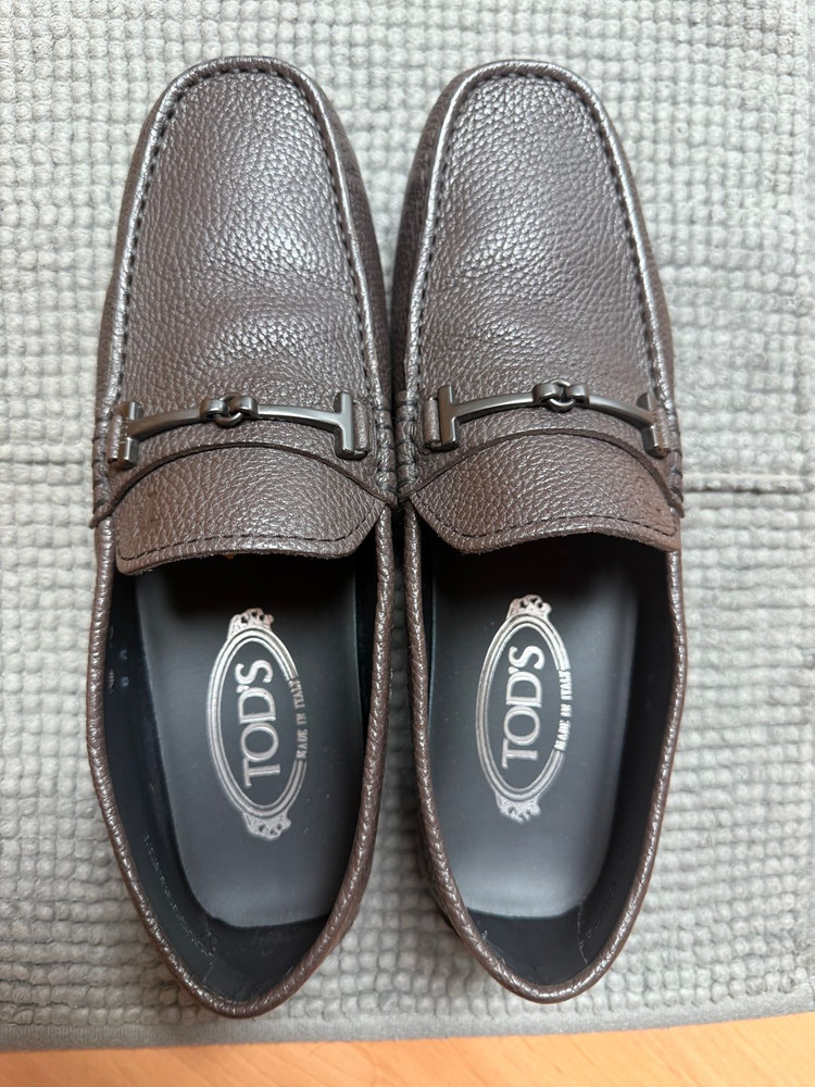 토즈 정품 드라이빙 슈즈 로퍼 6 사이즈 (250-255) 팝니다. 풀박--5