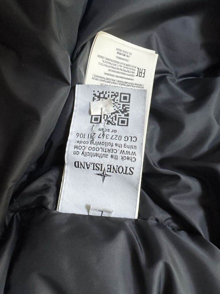 스톤아일랜드 마이크로 랩스 숏 후드 패딩 L--3