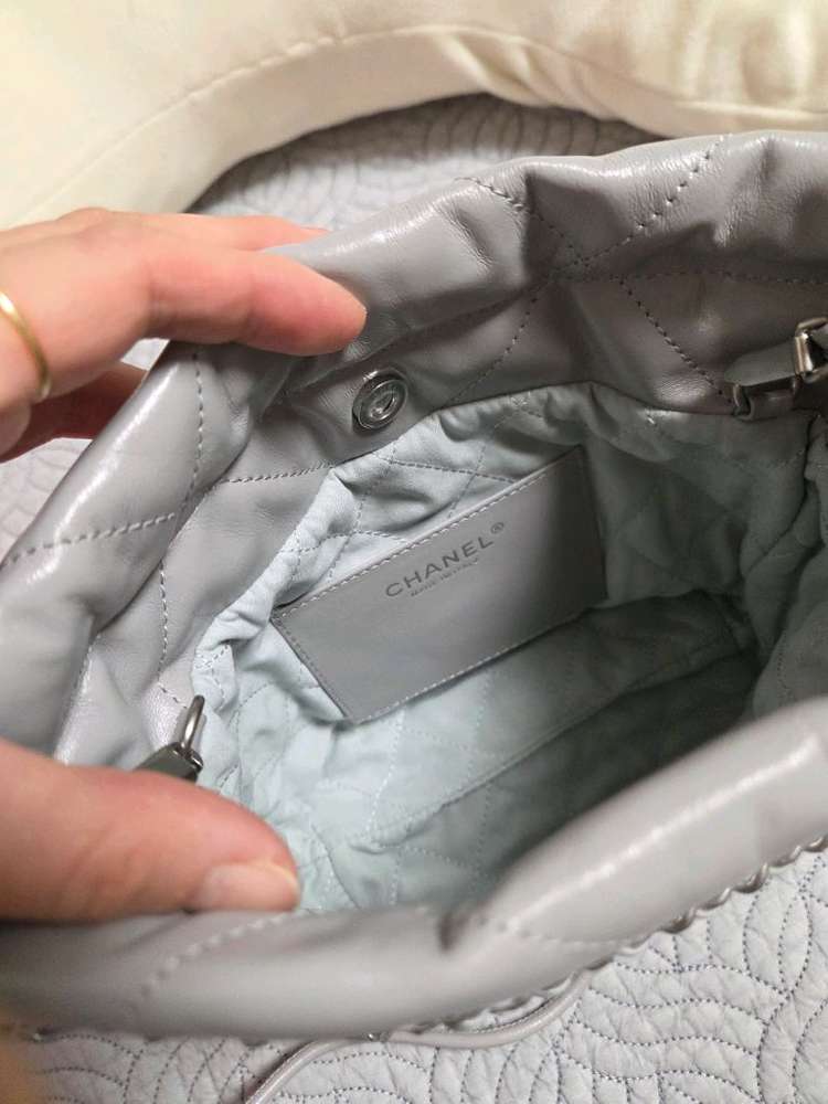 샤넬22미니 그레이 은장--4
