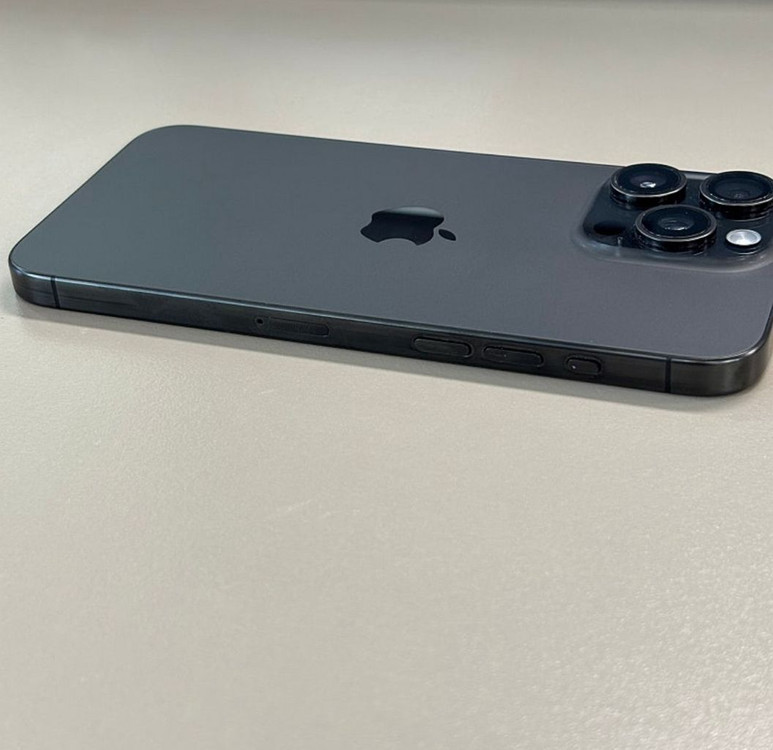 아이폰15 프로맥스512기가 블랙--2