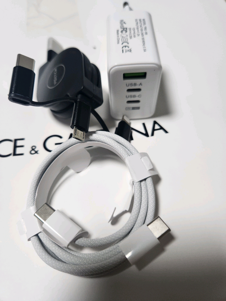 초고속충전기 멀티 충전잭(새것) 노트북 갤럭시탭 이미지