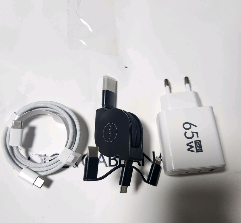 초고속충전기 멀티 충전잭(새것) 노트북 갤럭시탭 이미지