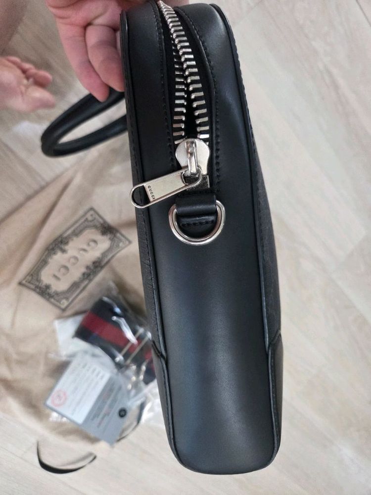 구찌슈프림서류가방 팔아여~--5