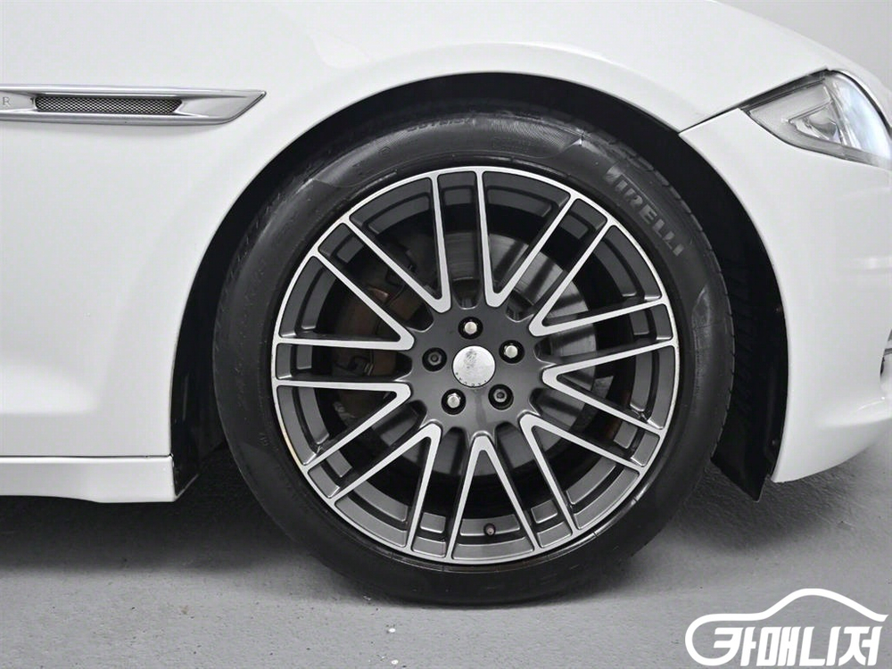 [재규어]XJ (X351) 3.0 SC 프리미엄 럭셔리 LWB #2026년특가--5