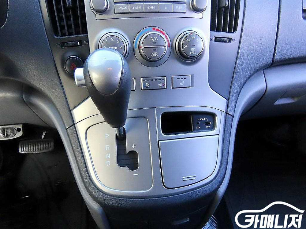 [현대]그랜드 스타렉스 밴 5인승 CVX 럭셔리 #2026년특가--9