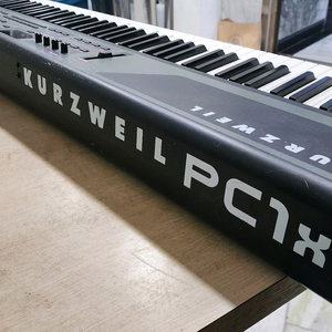 커즈와일 PC1x 디지털피아노 신디사이저