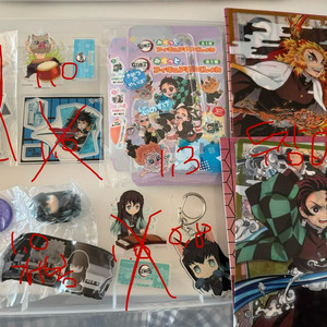 귀멸의칼날 귀칼 이구로 기유 무이치로 카나오 렌고쿠 탄지로 굿즈 아크릴 캔뱃지 생일 피규어 이미지