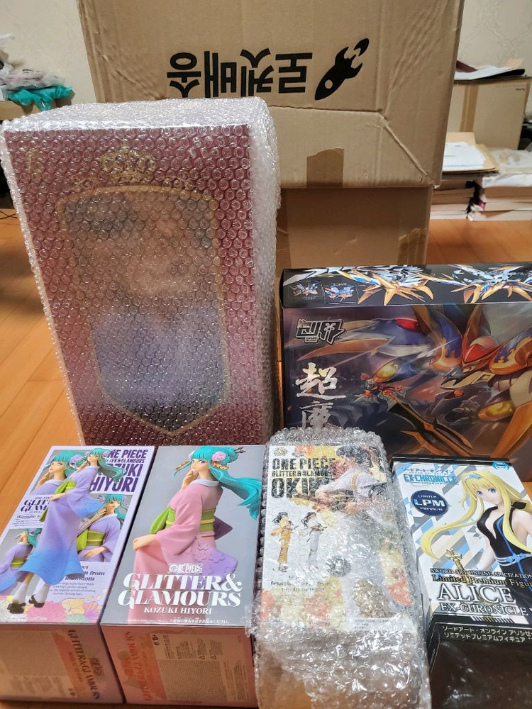 프링 1/4 식극의 소마 에리나 바니걸 미개봉 + 초마신 류진마루 부분 도색완성작 포함 총6종--4