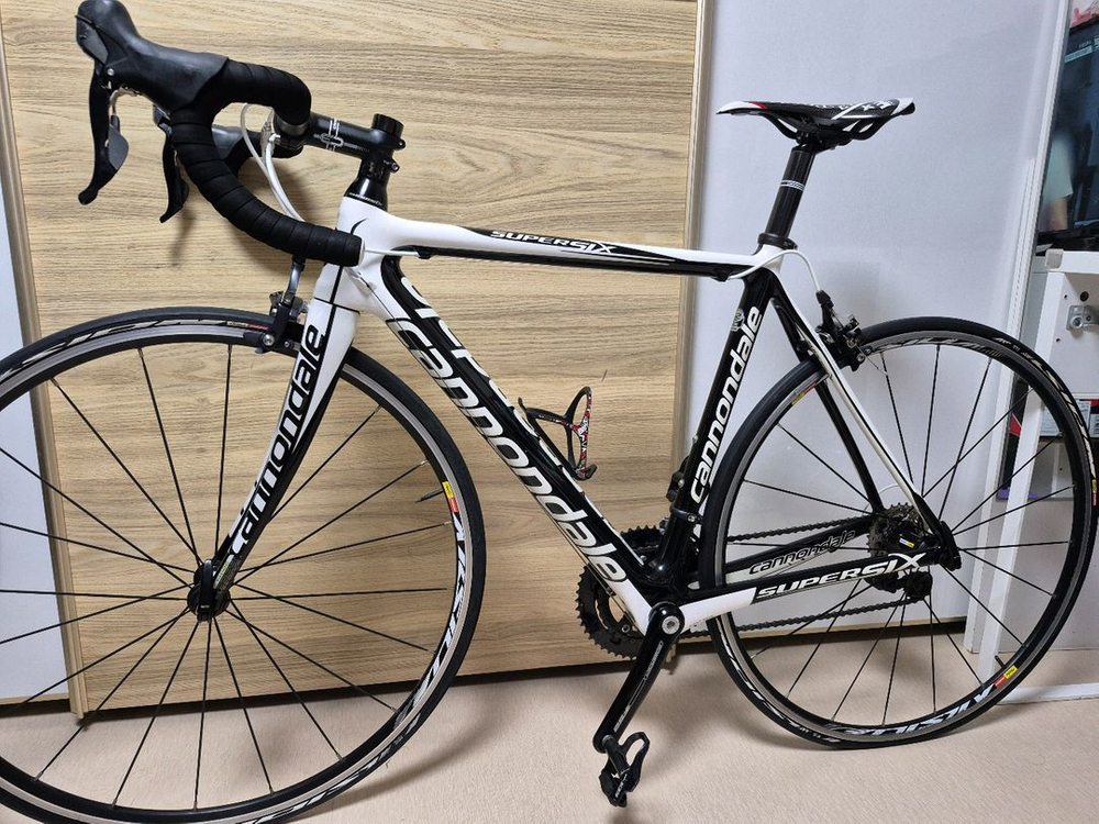 캐논데일 SuperSix 풀카본 105 로드 자전거--1