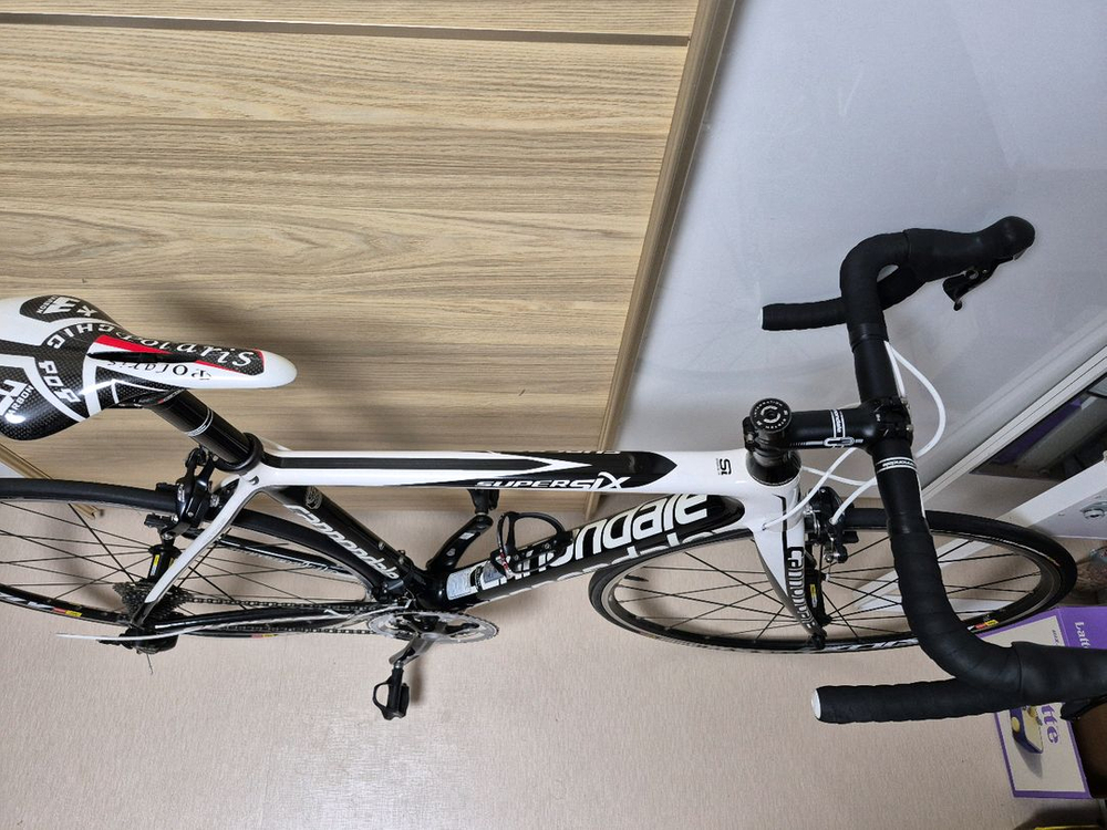 캐논데일 SuperSix 풀카본 105 로드 자전거--6