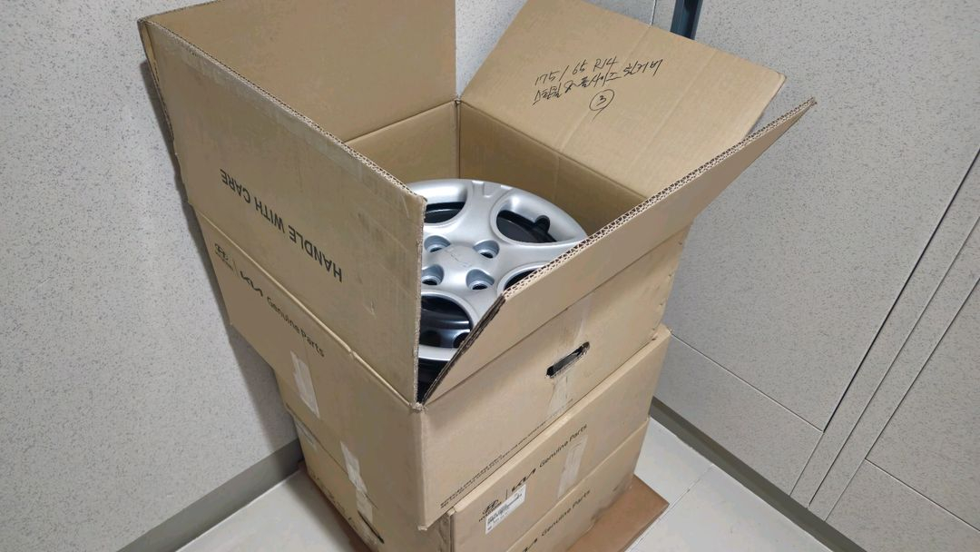 2026년식 모닝 스틸 휠(커버포함) 이미지