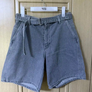 솔리드옴므 벨티드 반바지 그레이46사이즈