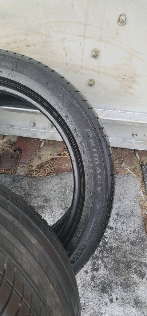 275 40 18 미쉐린 프리이머시3. 최저가--3