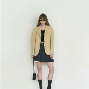 마론에디션 커스타드 볼륨 슬리브 울 블레이저 새상품 이미지
