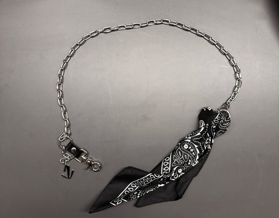 스키즘 인듀싱 반다나 체인--1