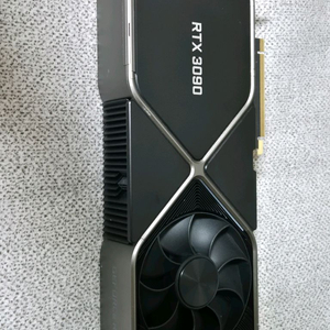 NVIDIA RTX3090 Founders Edition