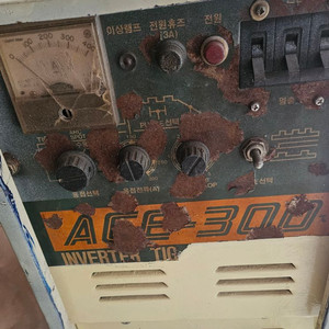 ACE 300 INVERTER TIG 용접기 이미지
