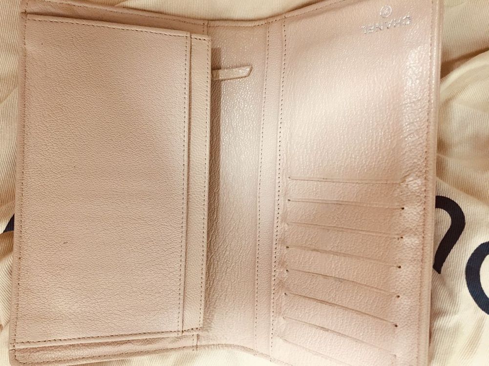 정품)샤넬 캐비어 레더 장지갑 이미지