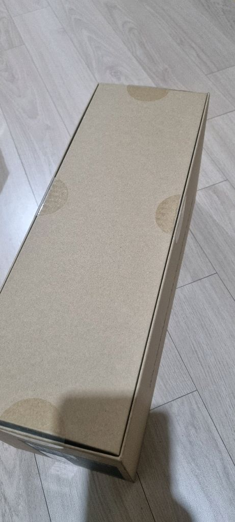 다이슨 드라이기 프로페셔널 미개봉 팝니다--1