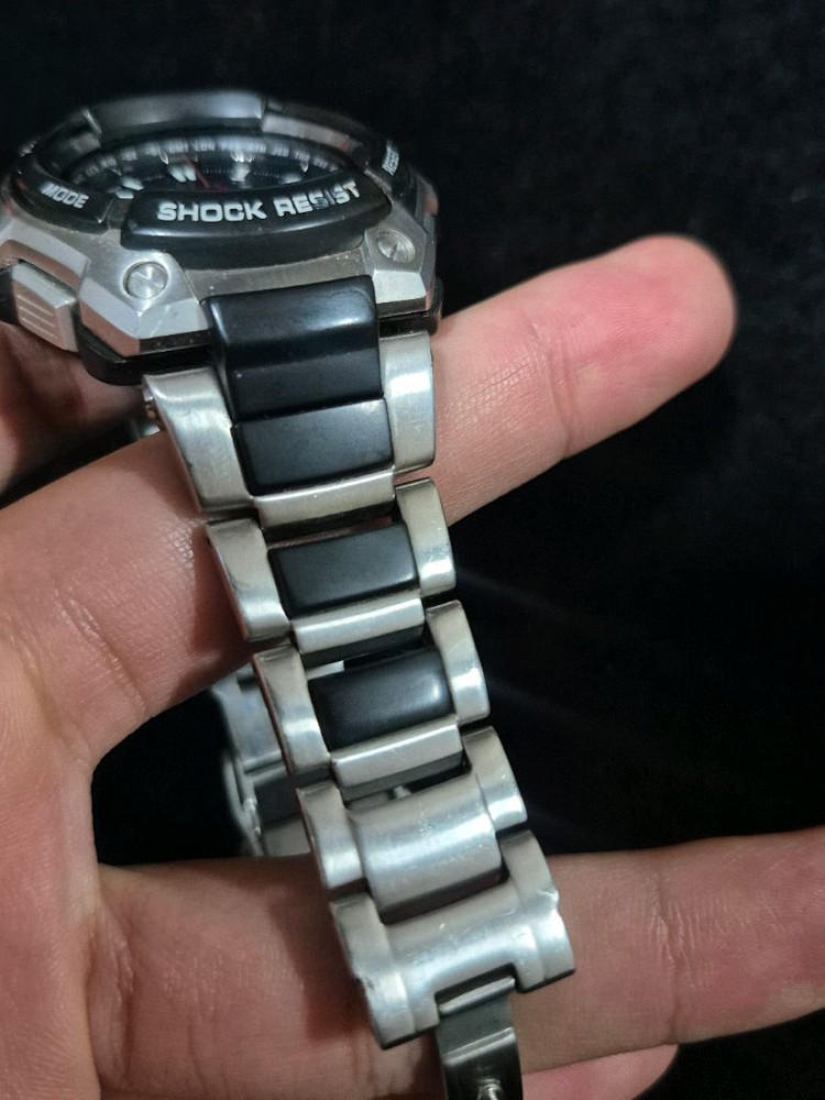 급처 올드 지샥 MTG-1000 전파수신 태양열충전 200M 방수 시계 이미지