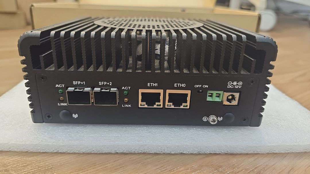 N100 10G SFP+ 자작 라우터 나스 미니피씨 베어본--0