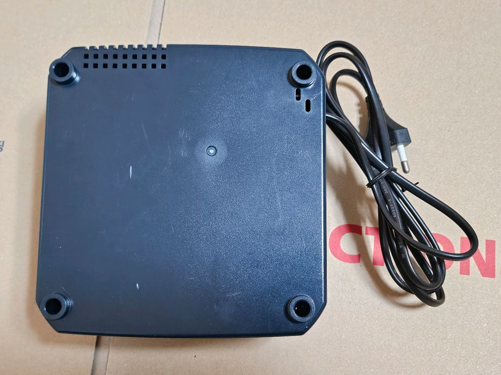 ES산전 충전기 (LC718).--2