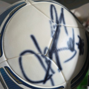 아디다스 공식 축구공에 손흥민 선수 친필 싸인