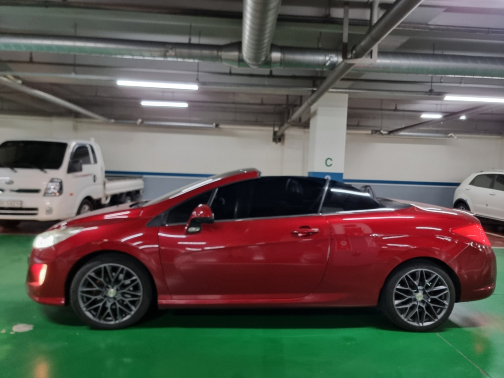 18인치 푸조308CC 볼보 PCD108 4홀 휠타이어 40만원 이미지