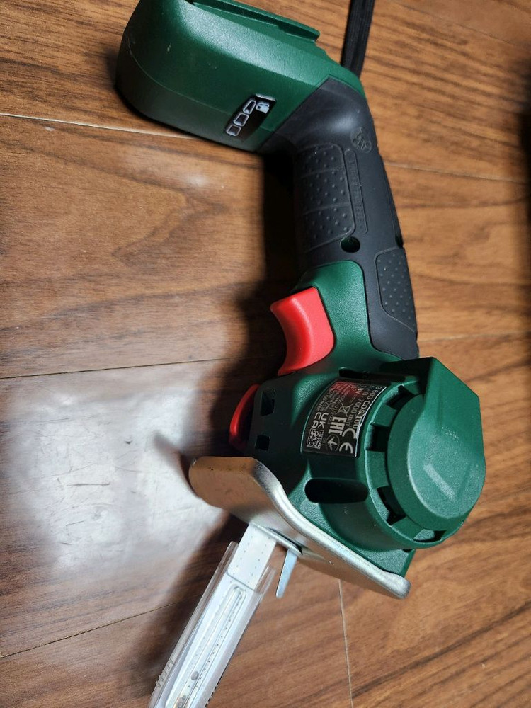 보쉬 무선 미니톱 Advancedcut 18V--3