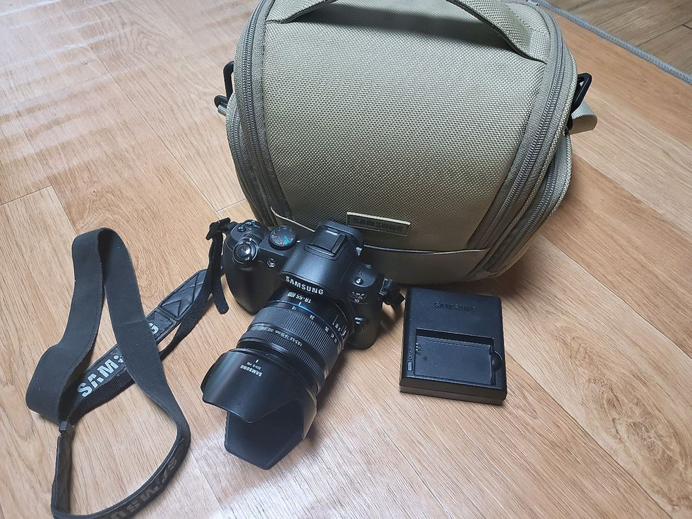 삼성 NX10 카메라와 18-55mm 렌즈--4