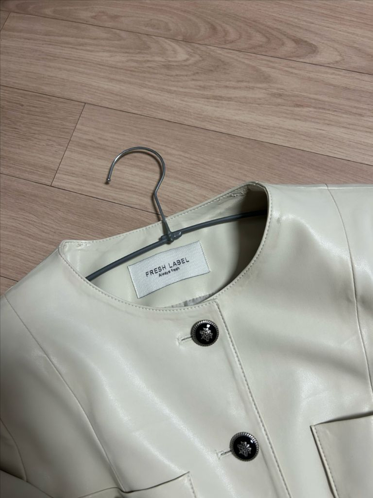 프레쉬라벨 여성 레더자켓--1