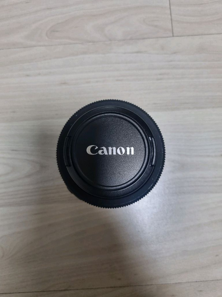 캐논 EF40mm F2.8 팬케잌렌즈 판매합니다.--2