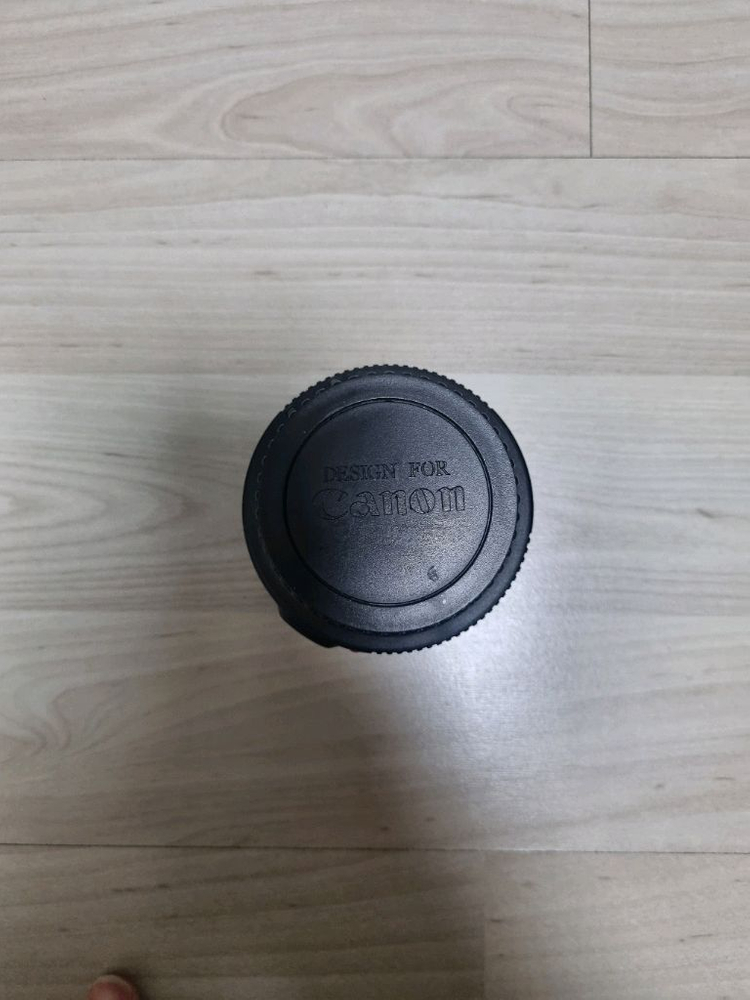 캐논 EF40mm F2.8 팬케잌렌즈 판매합니다.--3